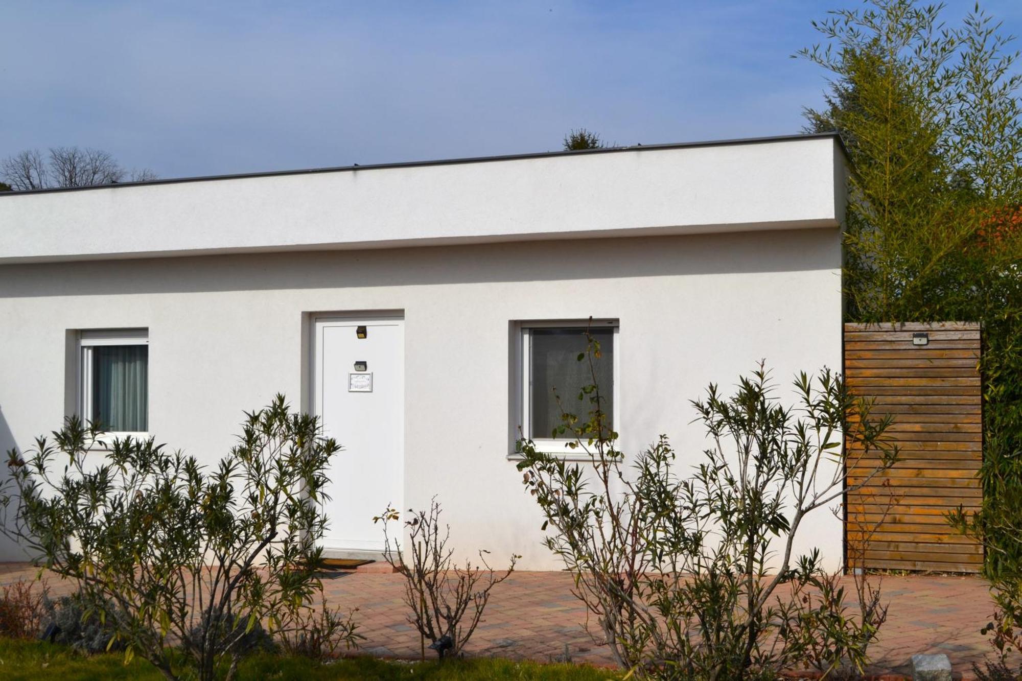 Ferienwohnungen Halbturn Exterior foto